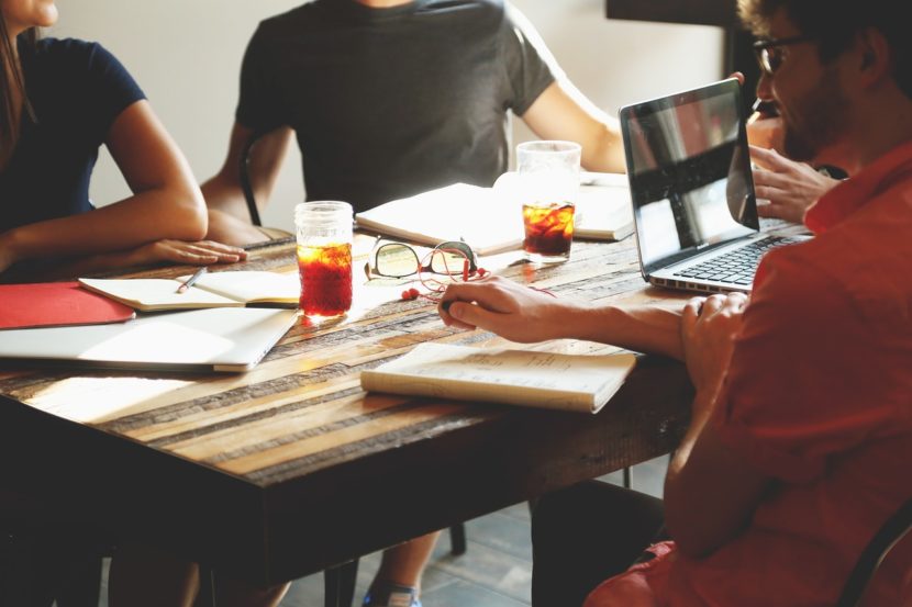 7 Traits of a Successful Critique Group writing group
